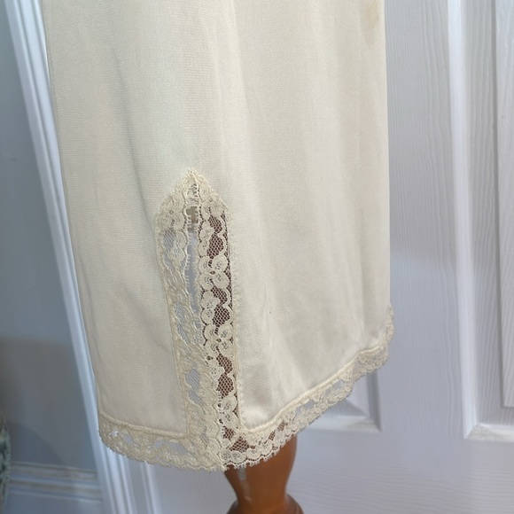 Vintage wonder maid non-cling half slip cream lace elastic waist slit women’s S - Picture 8 of 11